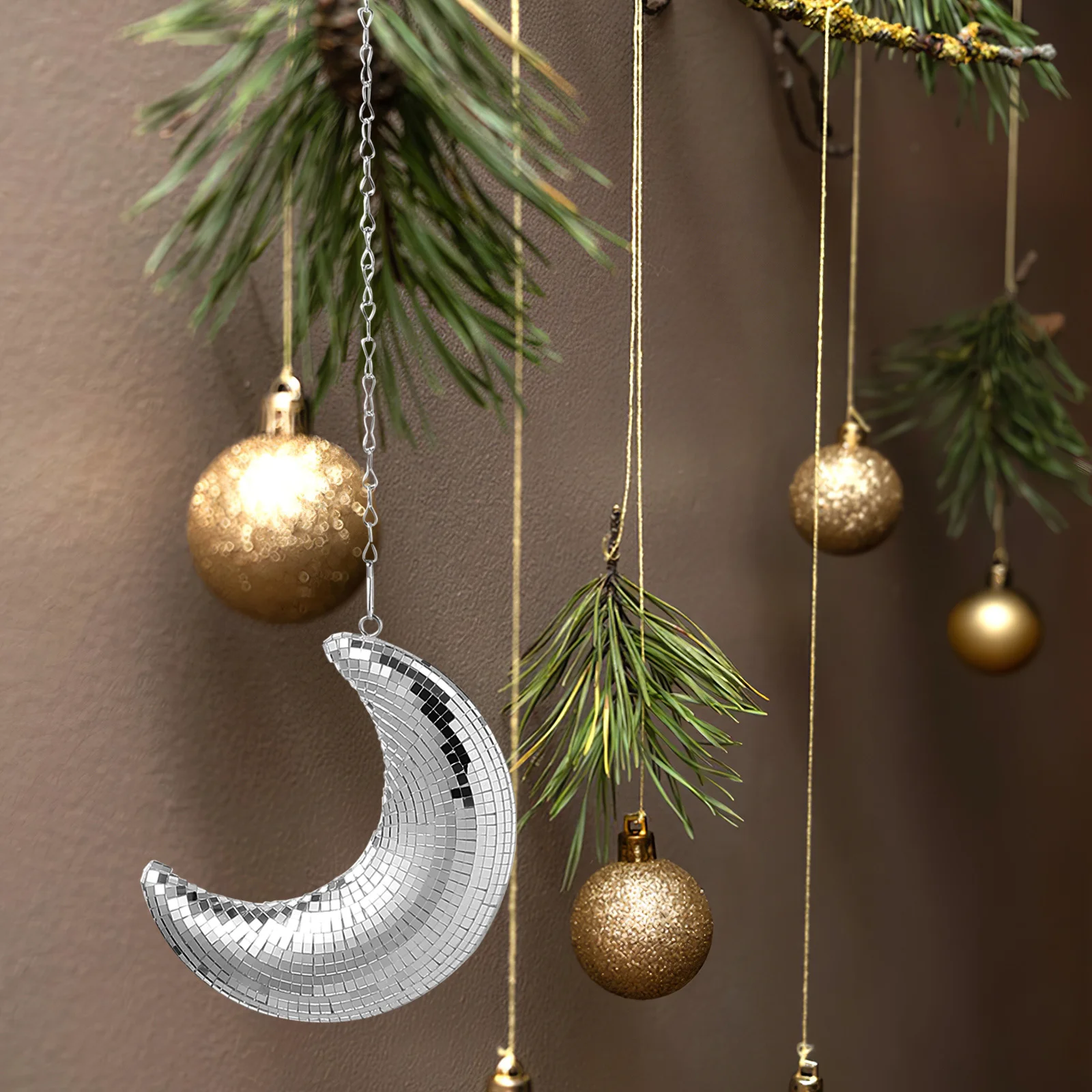 

Moon Shaped Disco Ball Silver Pendant Decorative Hanging Light for Indoor Room Wall Decoration Ambiance Disco Ball
