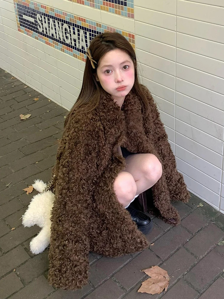 New Teddy Roll Lamb Fur Jacket Women Winter Mid-Length Thickened Leather Fur Integrated Small Size Plush Coat Winter view 2