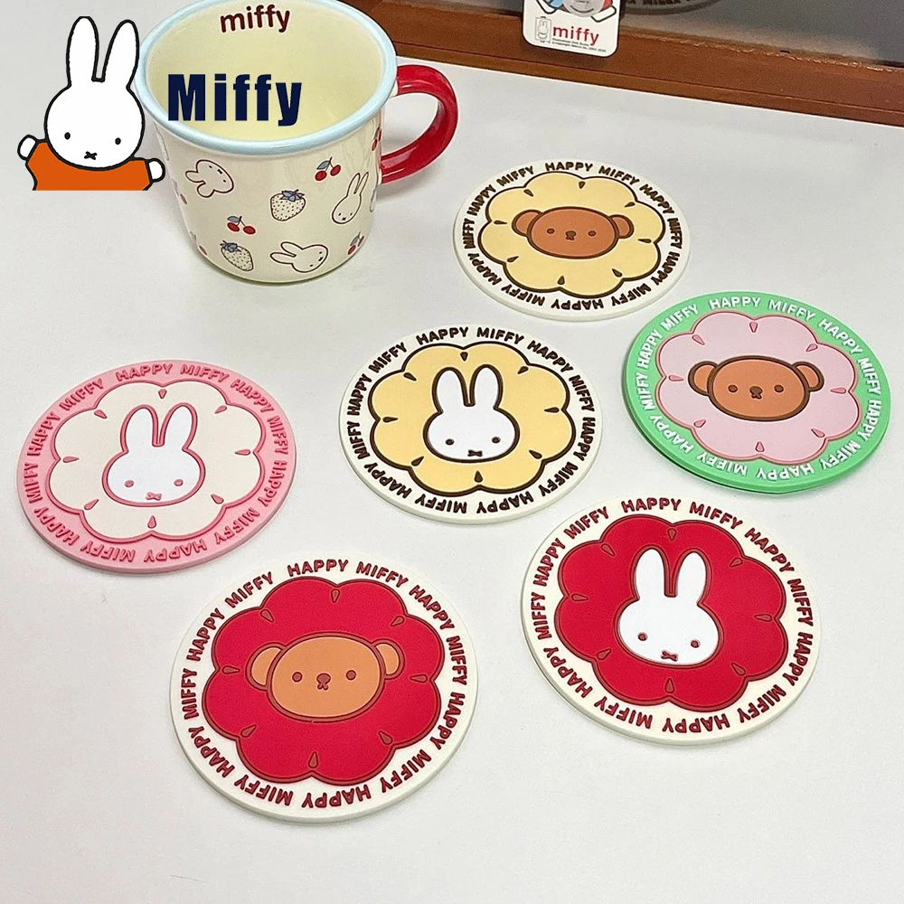 

Kawaii Miffy Boris Big Head Pattern Heat-resistant Coaster Cute 10CM Diameter Anti-slip Heat-resistant Cute Girl Heart Girl Gift