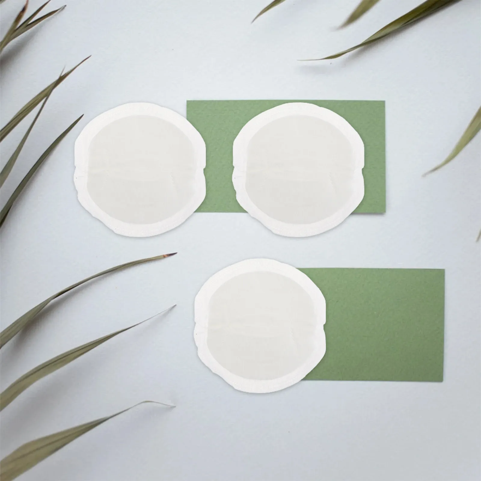 100pcs-disposable-breast-pads-maternal-nursing-pads-supple-comfortable-light-to-touch-no-restraint-disposable-breast-pad