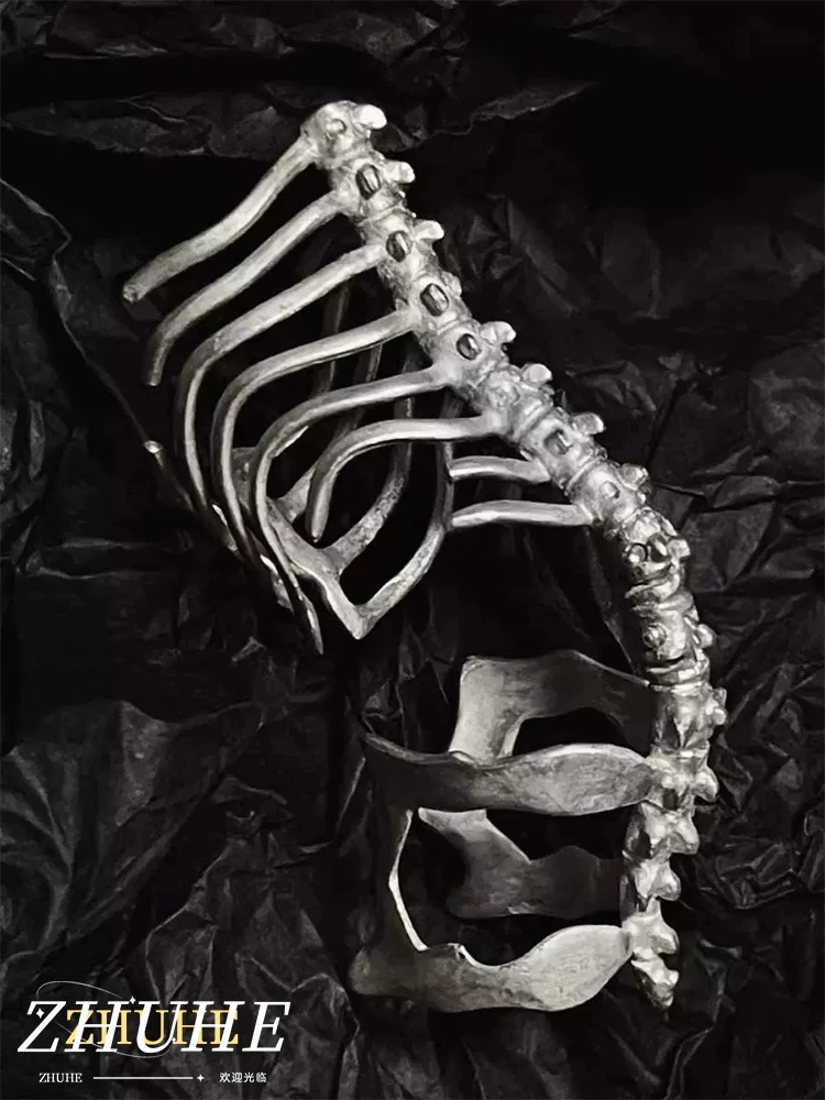 2024 New Spine Bone Ring New Gothic Style Men's And Women's Jewelry Party Gift