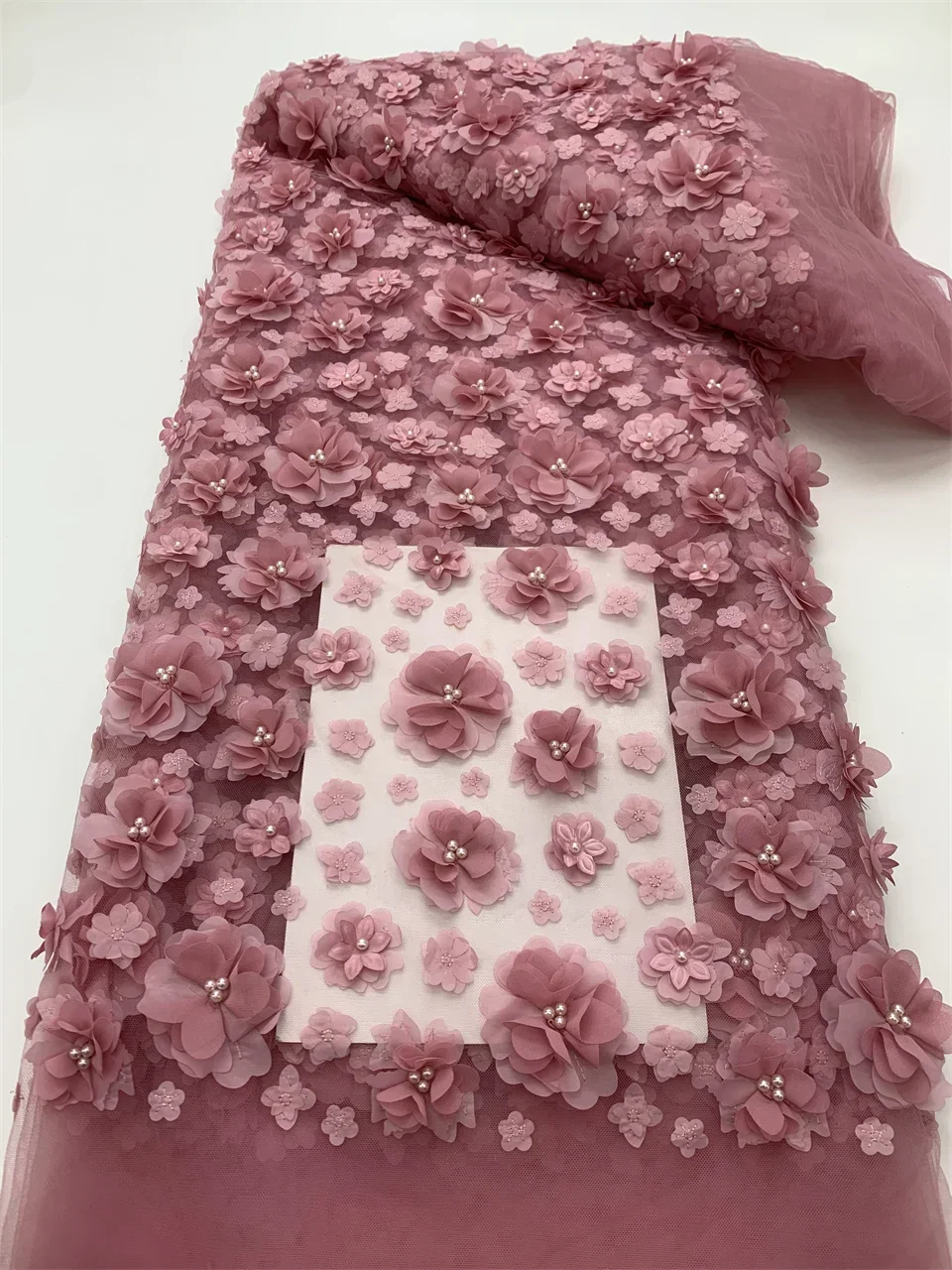 

3D Flowers in Blue French Lace Fabric 2025 High Quality Net African Lace Fabric with Beads Lace Fabrics for Wedding AXB6094