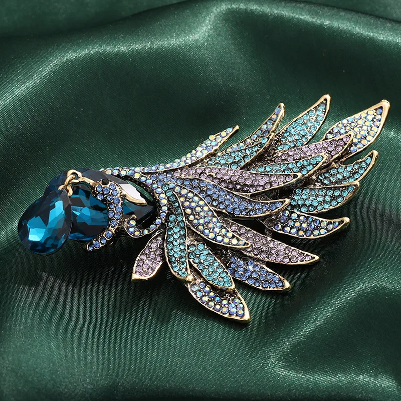 

Hot Sale Chinese Style Phoenix Winged Blue Big Rhinestone Brooch High-end Women's Exquisite Luxury Suit Dress Accessories