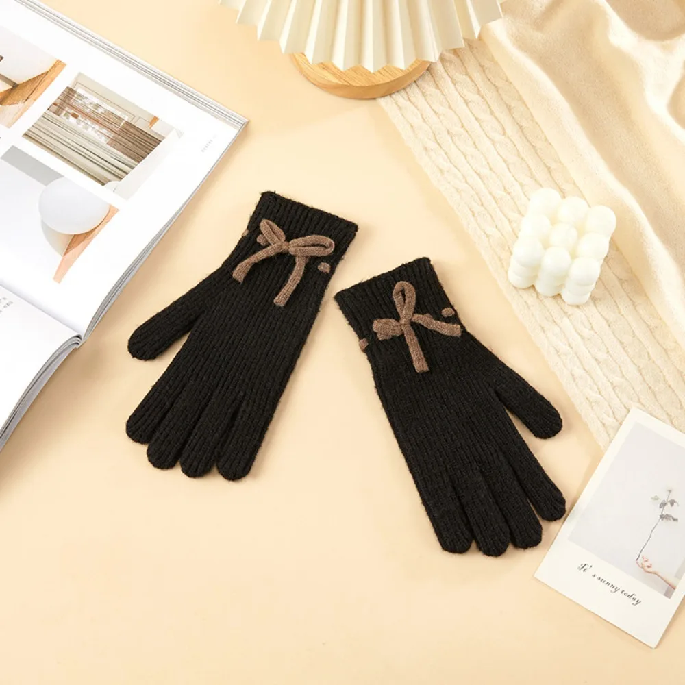 Fashion Cute Knitted Mittens Funny Warm Finger Gloves Thicken Touchscreen Knitted Gloves Boys and Girls