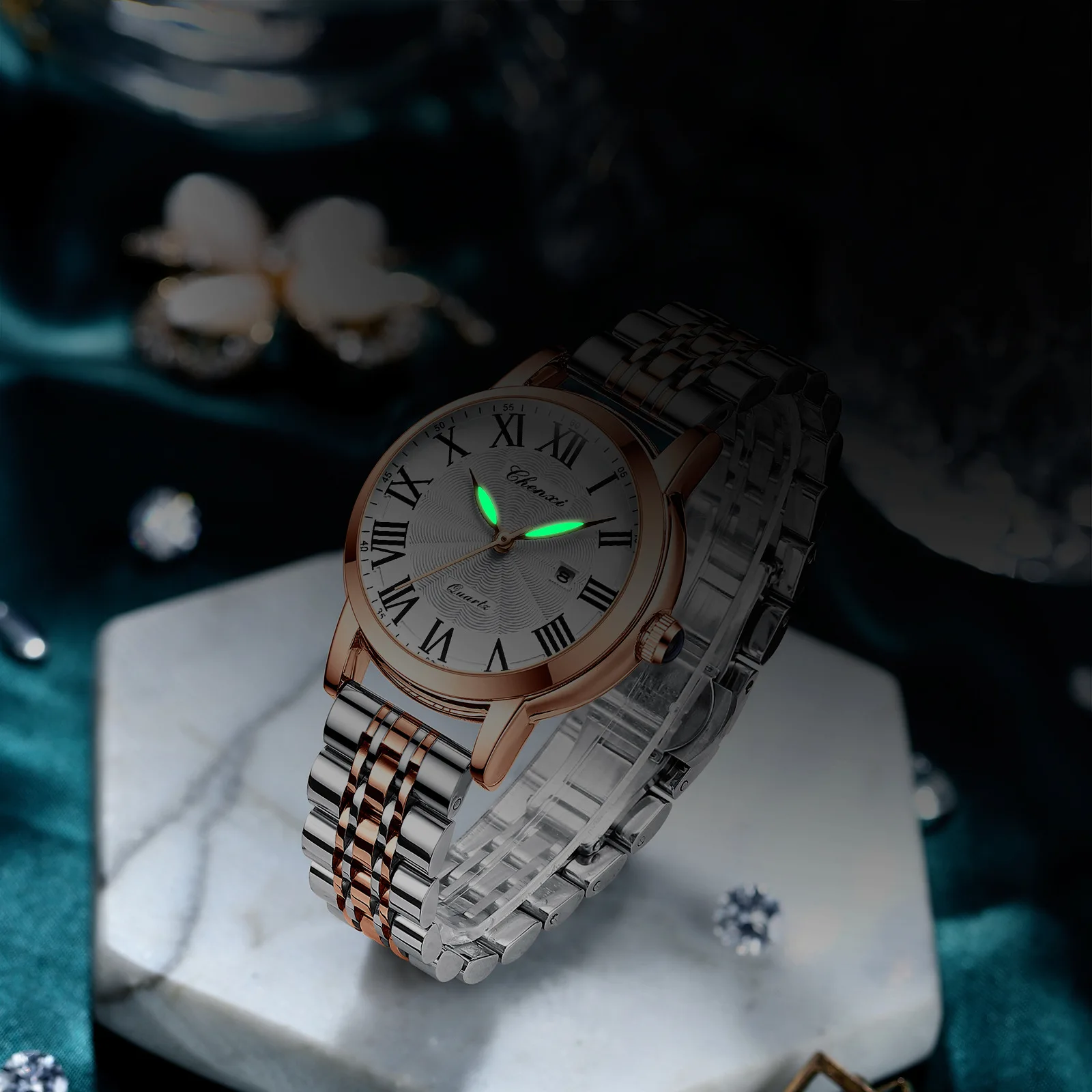 ساعة نسائية جديدة موضة عبر الحدود مقاومة للماء كوارتز نسائية