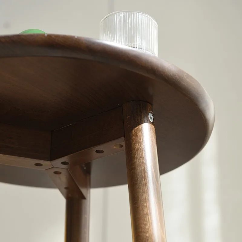 Креативный приставной столик для дивана в скандинавском стиле, небольшой круглый стол, простая гостиная, кремовый двухслойный столик, маленький столик из цельного дерева