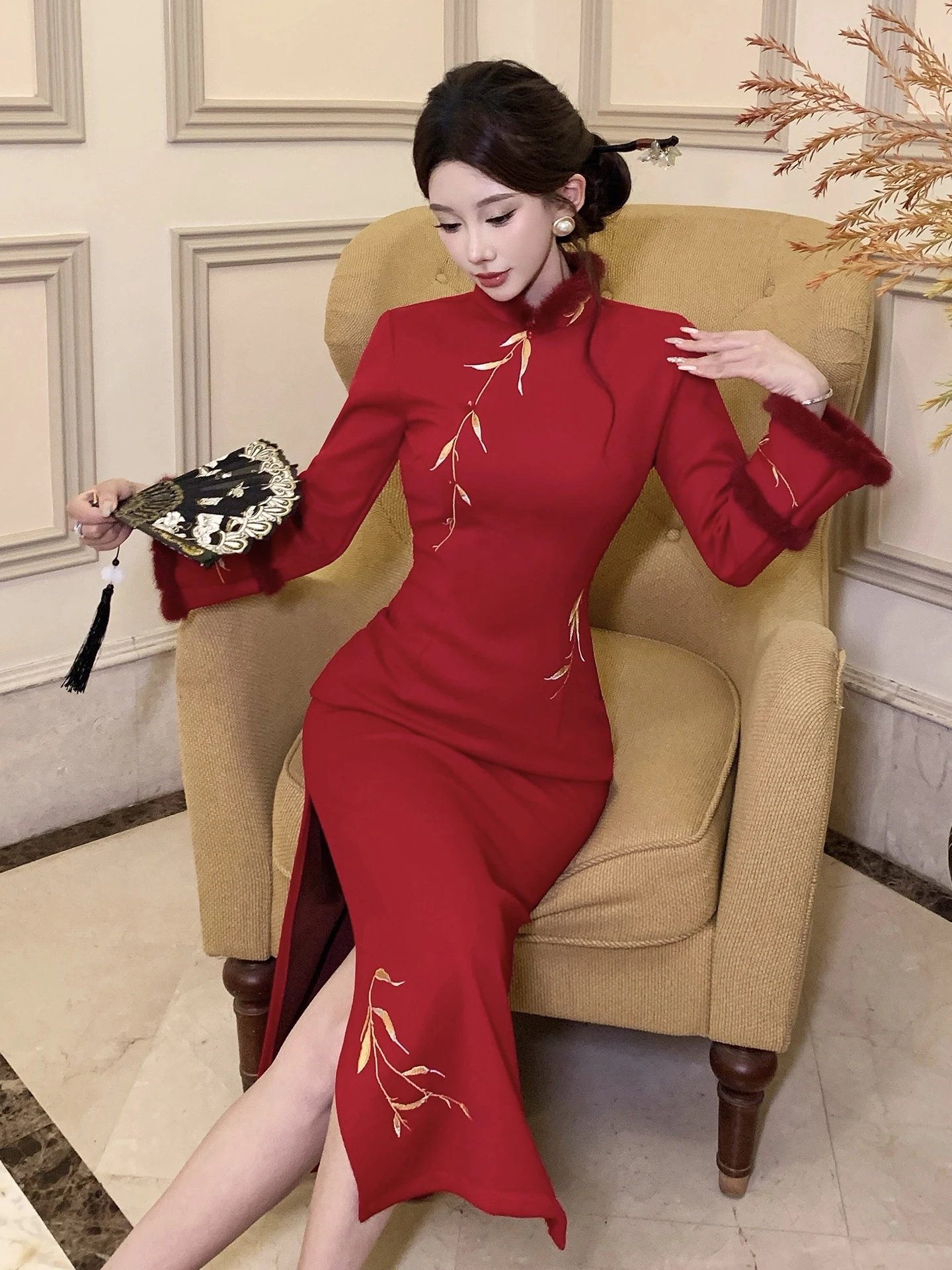 Red Long Sve Fro Co…