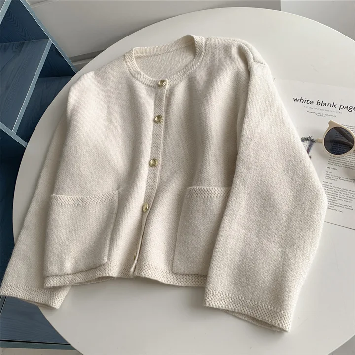 

Fashion New Women's Double Pocket Gold Button Sweater Women's Cardigan Knitted Jacket Top