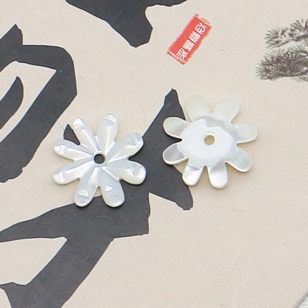 

White Butterfly Shell Loose Beads Eight-petal Flower Pieces Lotus Holders Round Fan DIY Hairpins Earrings Brooch Accessories