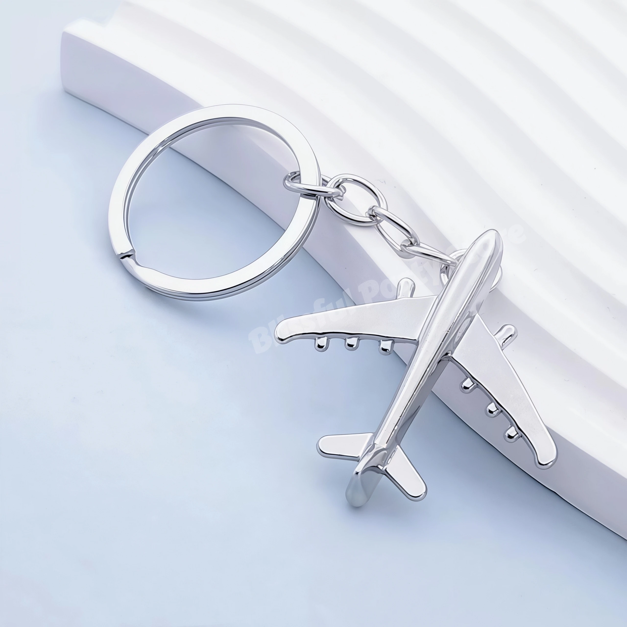 Creative Aircraft Keychain Sim - огляд і ціна Body Jewelry Back