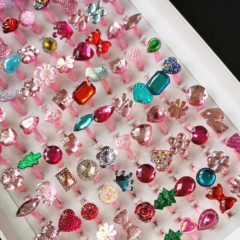 100Pcs Bulk Lot Children Rings Plastic Crystal Mixed Pattern Jewelry Accessory Ring For Girls Dress Up Kids Party Toys Gift