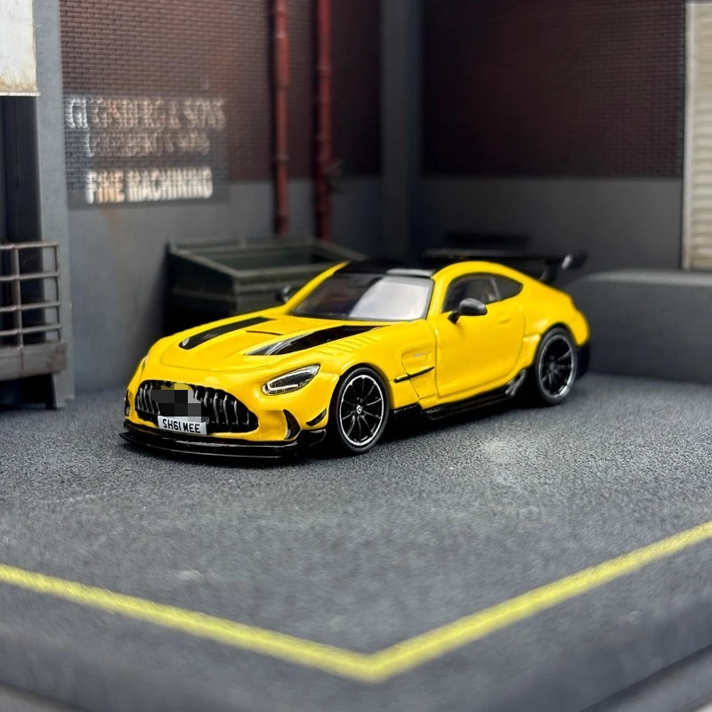 Tarmac Works 1/64 Black Series Żółty aluminiowy pojazd silnikowy Odlewany metal Model Prezenty