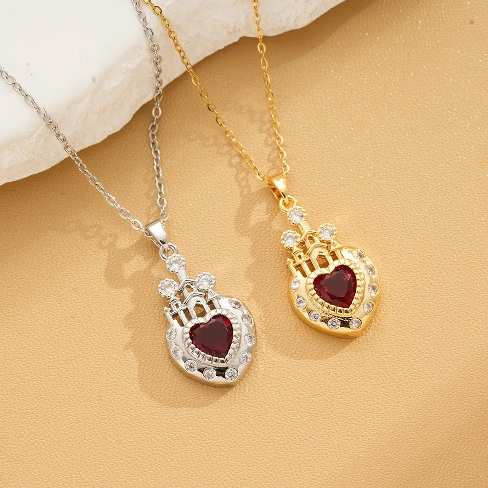 Новейшее красочное колье с замком в форме сердца специально разработан для женщин и особенности в новом стиле.