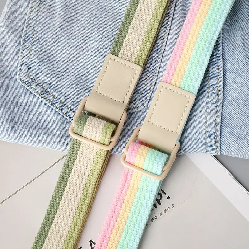 Fashionable women's belt. Available in multiple colors, soft and comfortable,suitable for matching with casual pants and skirts.