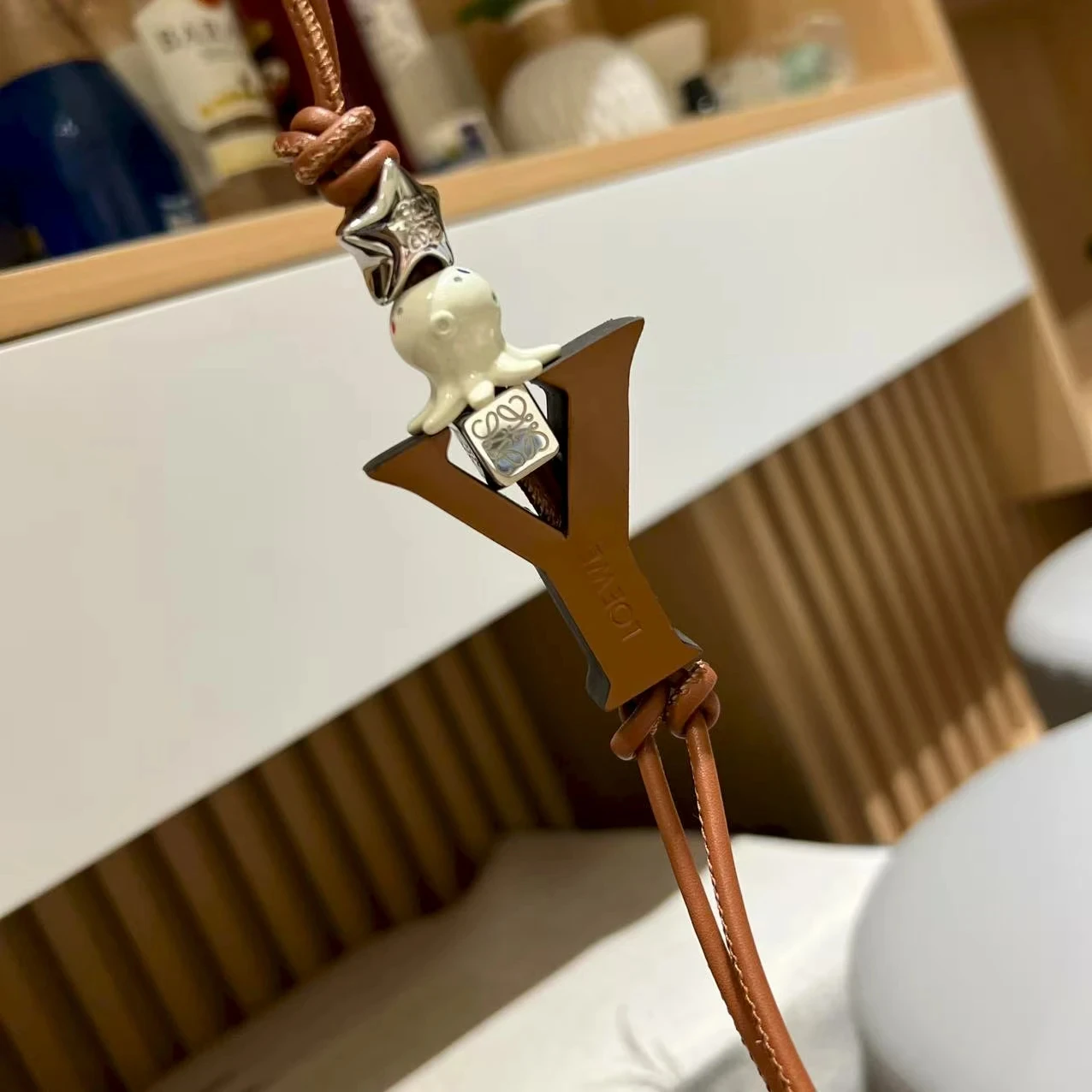 

DIY креативный брелок с буквами из искусственной кожи с алфавитом, автомобильный брелок для ключей, деловая сумка, подвеска для женщин, аксессуары