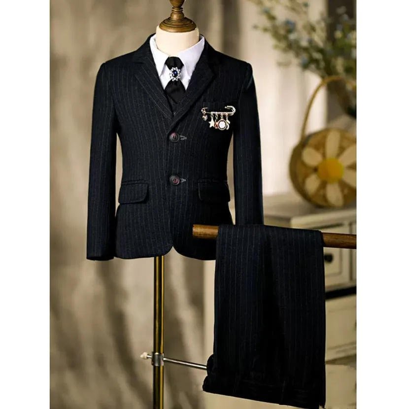 6-teiliger gestreifter Gentleman-Smokinganzug für Jungen, Kinder-Catwalk-Festoutfit, Kinder-Hochzeits-, Geburtstags-, Party- und Auftrittskostüm-Set A2159 – Detail 3