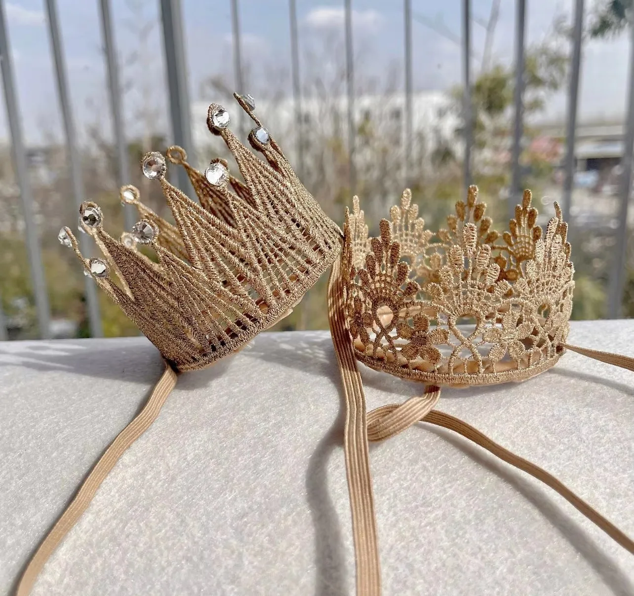 

Детская кружевная корона для дня рождения