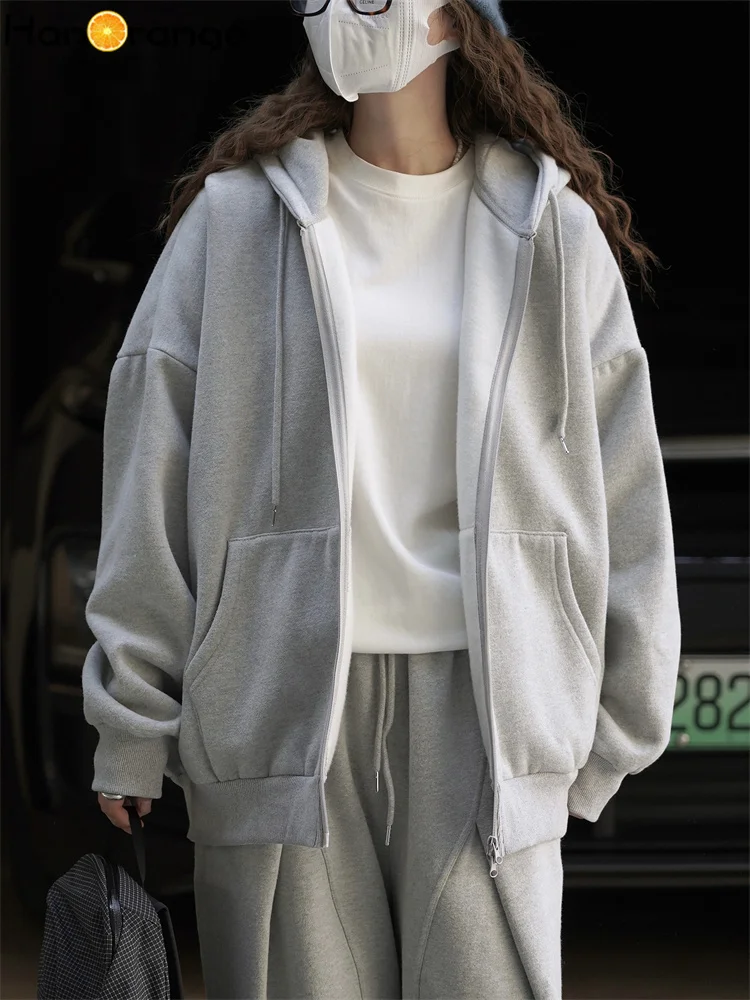 

HanOrange 2025, зимняя простая симметричная флисовая толстовка с карманами и капюшоном, женская свободная повседневная универсальная верхняя толстовка, серый снег