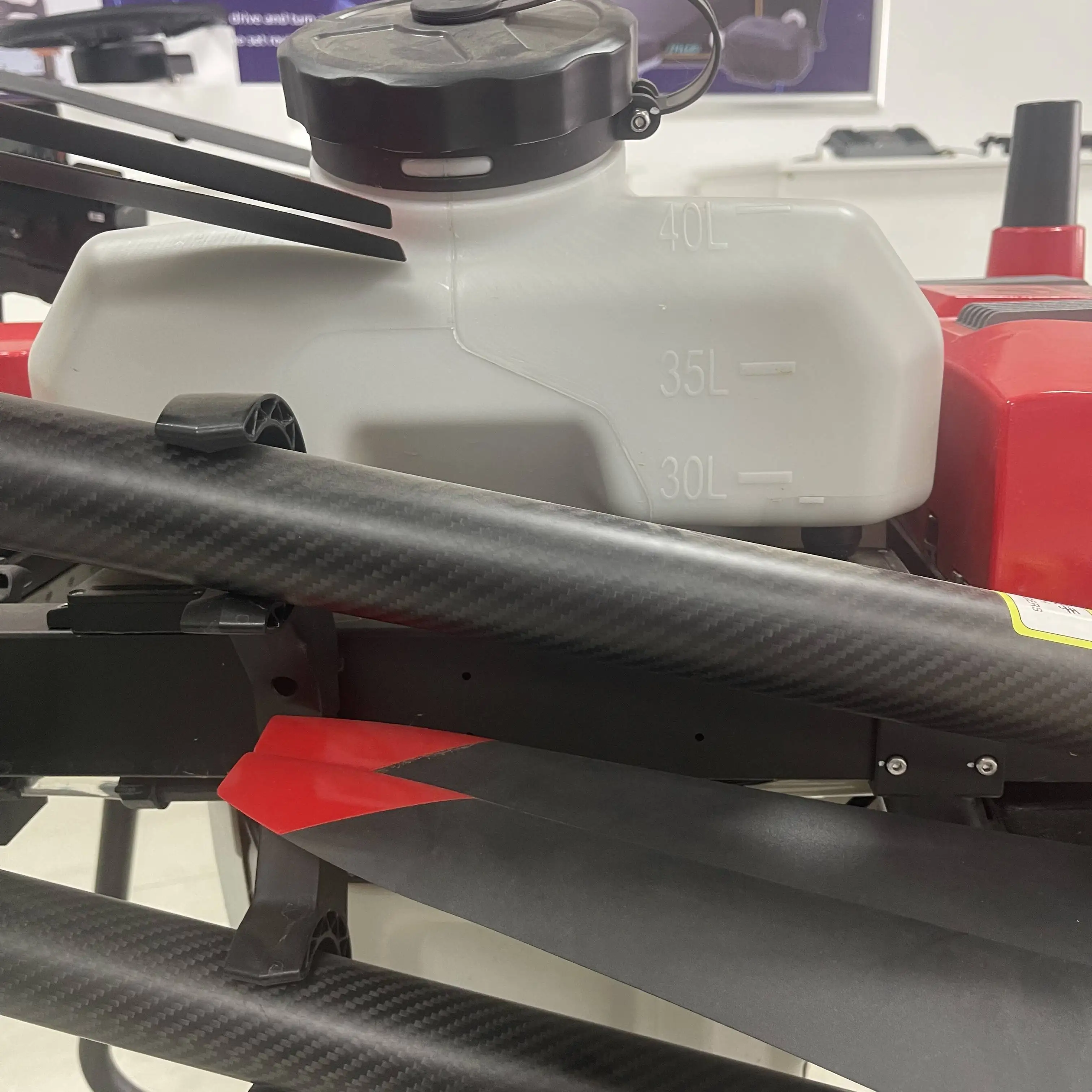 2025년 농업용 드론 관개 비료 주입 탱크, 파종 탱크/분무 탱크 사용