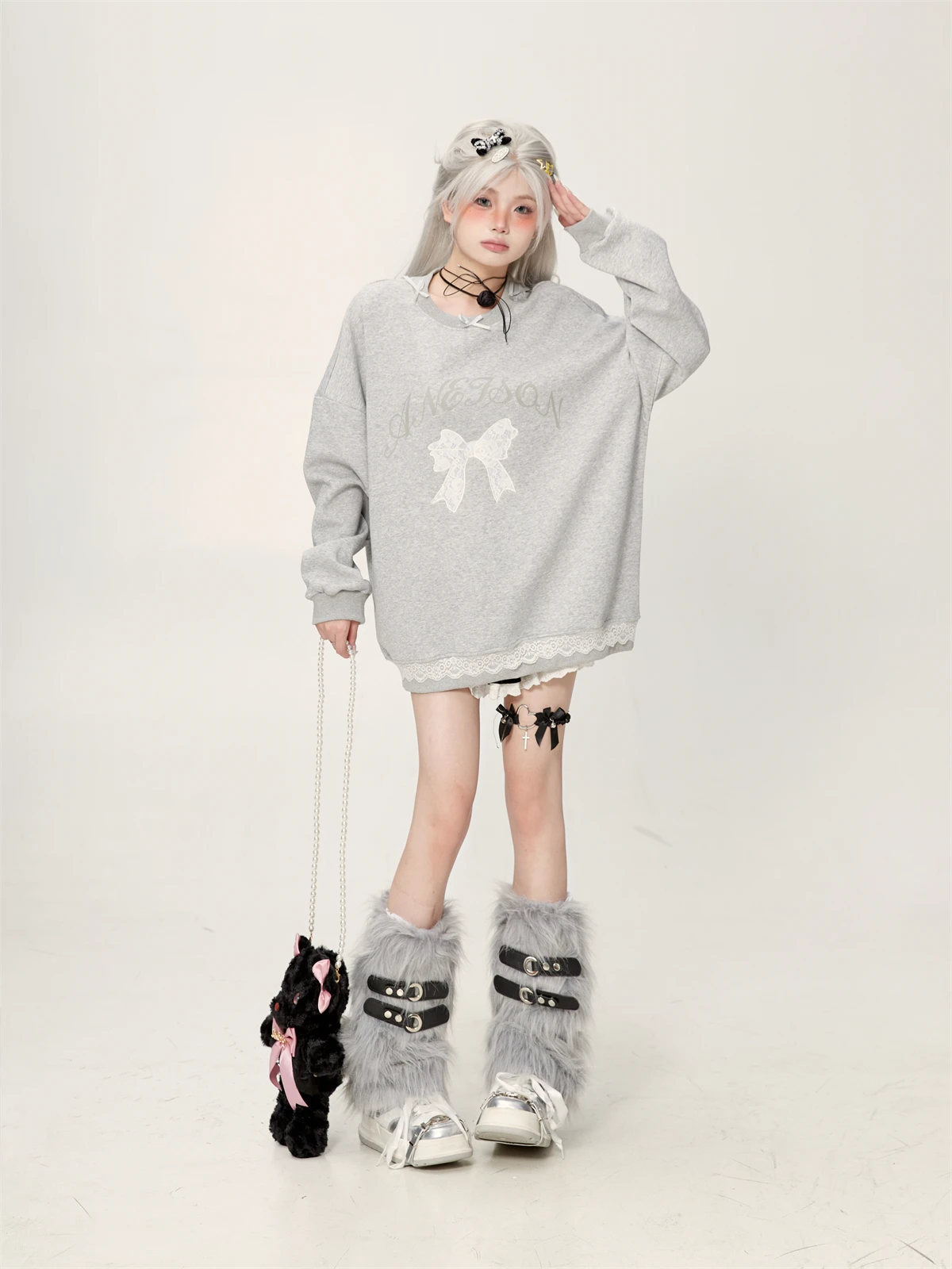 Korean Style round Neck Lace Trim Embroidered Sweatshirt Women Spring Autumn Thin Beautiful Hoodless Jacket Comfortable Fit