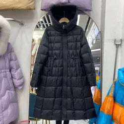 Piumino caldo da donna 2024 Parka lungo con cappuccio tascabile invernale Cappotto imbottito sottile taglie forti femminile Cappotto lungo in piumino d'anatra bianco