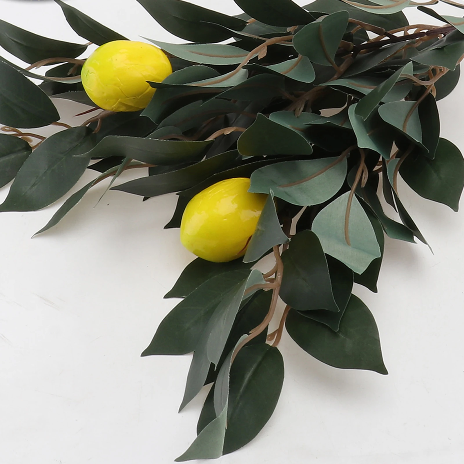 

2pcs Artificial Lemon Branch Plants Decorative Plastic Lifelike Simulation Greenery Wedding Room Cafe Photo Prop Plant Decor