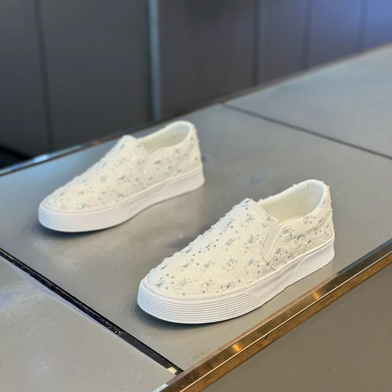 

Белые парусиновые низкие мужские туфли, классические оригинальные кроссовки, трендовые дышащие походные туфли 2025 года, элегантная повседневная обувь из некожи для мужчин