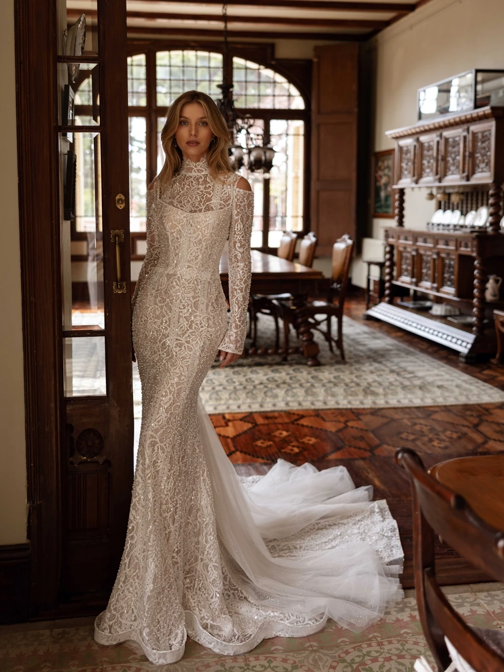 Luxury Pearls Lace Mermaid Wedding Dress With Detachable Train Modest Long Sleeve Bridal Gown 2026 Customized Dresses For Bride