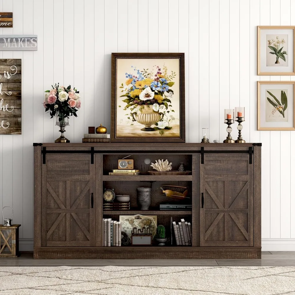 "Suporte de TV de 75 polegadas com porta de celeiro deslizante e tomadas elétricas, centro de entretenimento de madeira de 33 polegadas de altura"