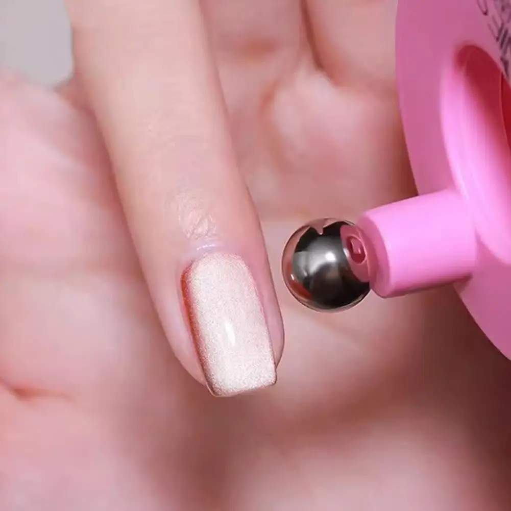 

1PC Rotating Cat Eye Nail Magnet Wide Light Glass Bead Effect Multifunctional Strong Automatic Nail Art Magnetic for Gel Nail Po