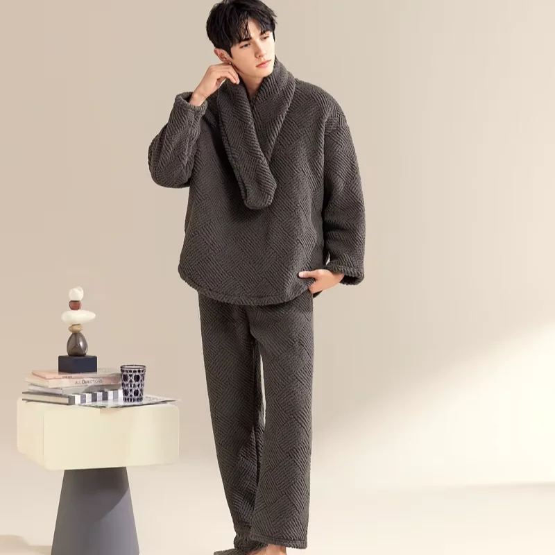 

New Hot Selling Thick Edition Men's Warm Flannel Home Travel Essential Pajamas