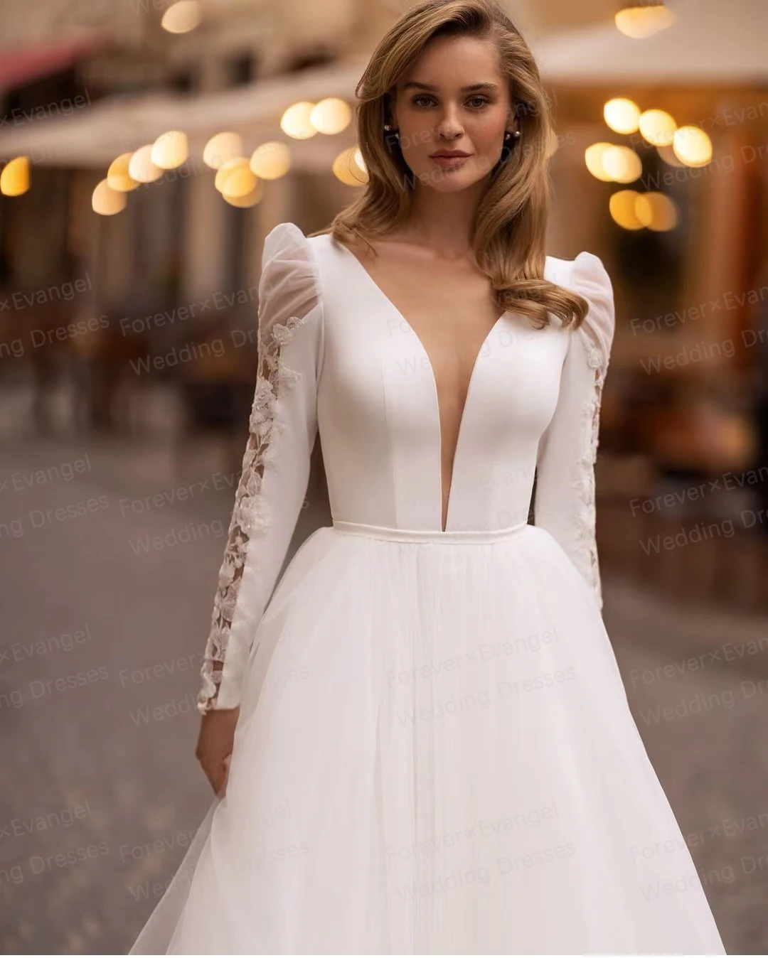 Luxury Appliques Wedding Dresses A Line Woman's Sexy Deep V Neck Bride Gowns Long Sleeve Fluffy Tulle Elegant Vestidos De Noche