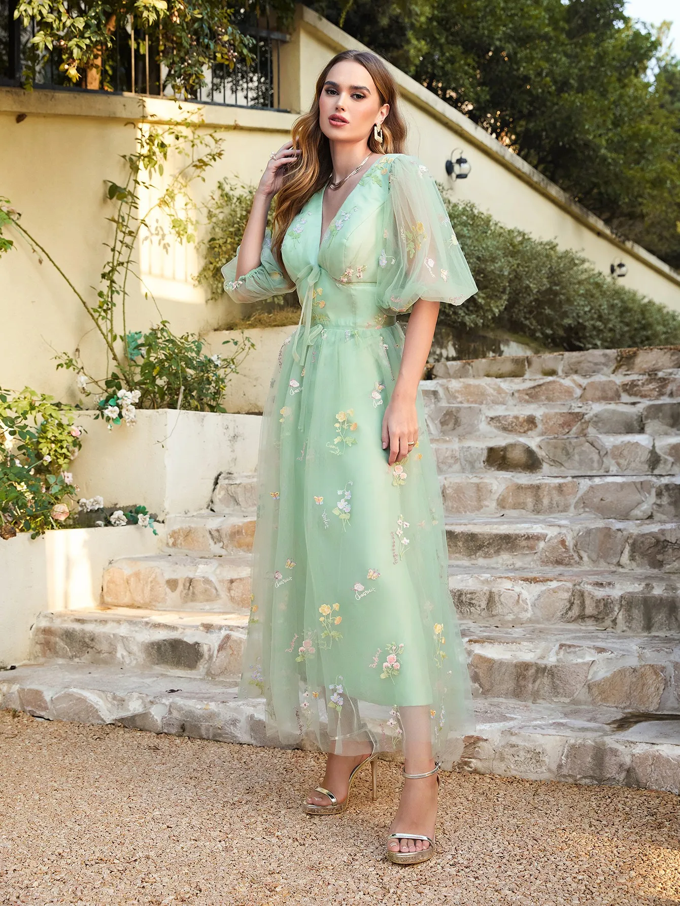 2024 Green Fairy Romantic Embroidered Bridesmaid Dress Tea Lengt Tulle Gown Wedding Gown Elegant for Boho Photoshoot Ball Party
