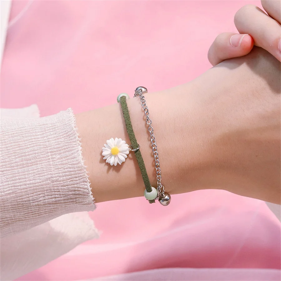 Koreanische niedliche Cartoon-Kaninchen-Blumen-Anhänger-Armbänder für Damen, modischer Charm-Glocken-Schmetterlings-Katzen-Armband, Freundschaftsschmuck – Detail 38