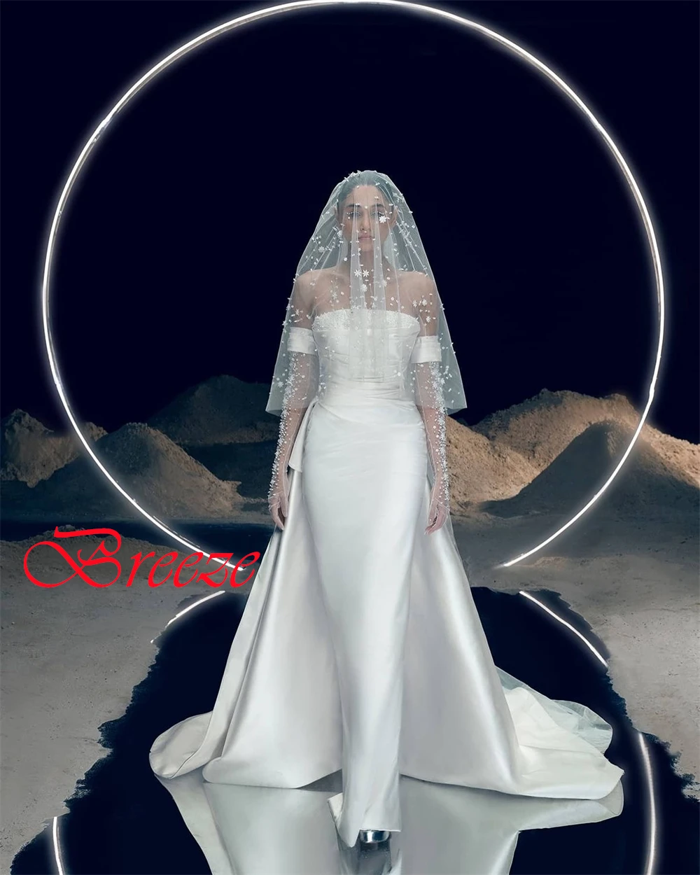 Aangepaste sexy witte satijnen trouwjurken eenvoudige strapless afneembare mouw lange mouwen bruidsjurken rugloze zeemeerminjurk