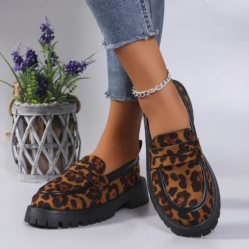 Trendy Leopard Print Loafers 2024 Autumn New Designer Casual Suede Platform Anti Slip Women\'s Plus Size Versatile Single Shoe