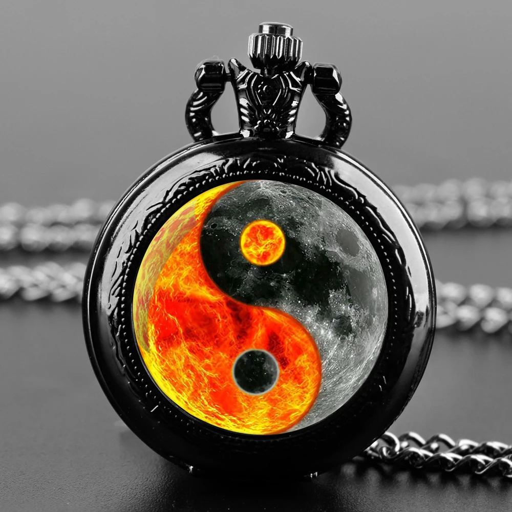 ساعة جيب كوارتز سوداء على شكل قبة زجاجية من Yin-Yang مع قرص أرقام عربية وسلسلة متينة هدية كلاسيكية للرجال والنساء