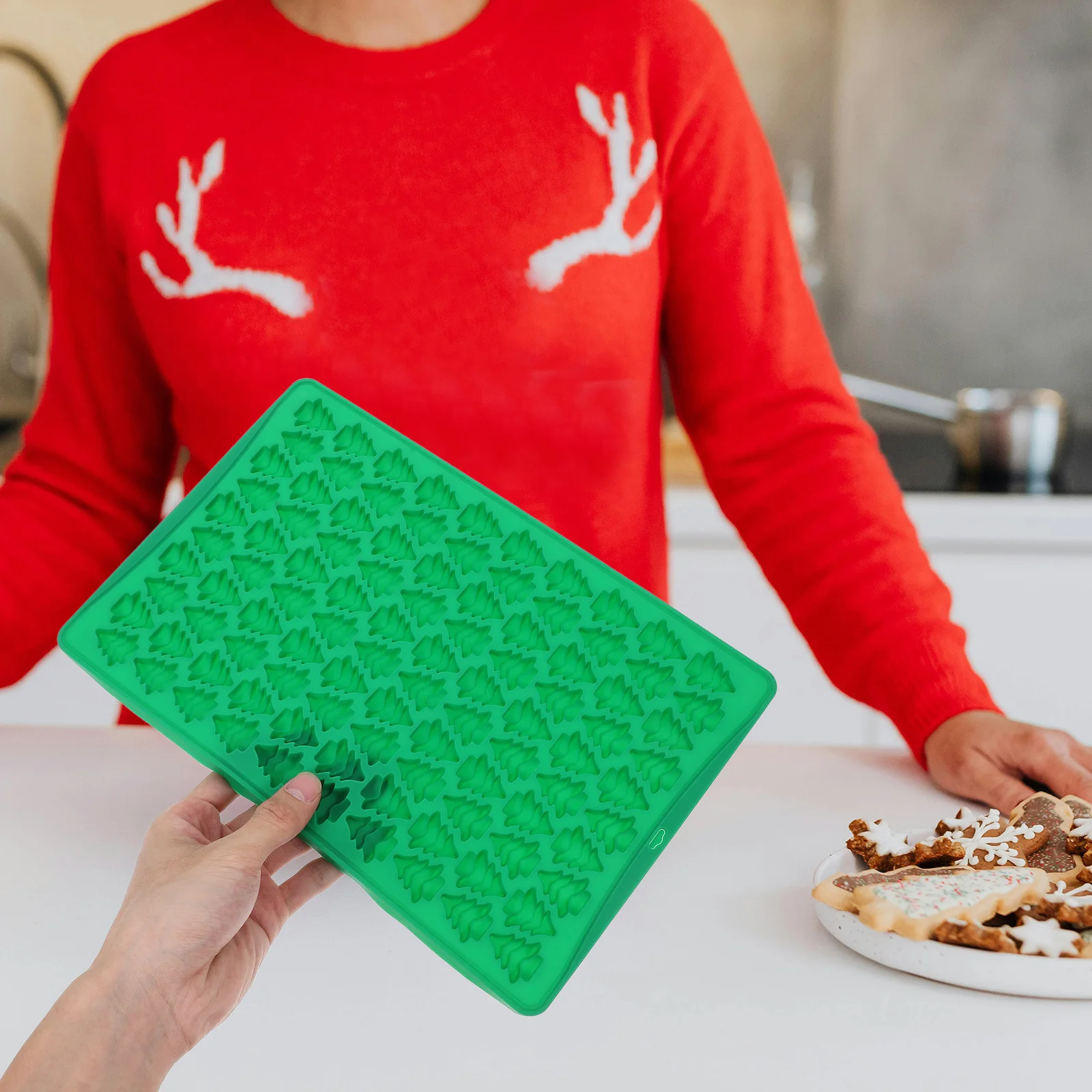 

1Set Christmas Tree Silicone Mold Multi Grid Cake Mold for Fondant Baking DIY Desserts 100-Cavity Kitchen Tool