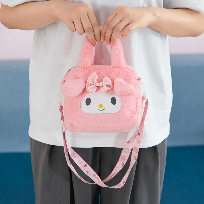 Kawaii مرحبا كيتي حقيبة قطيفة الكرتون أنيمي كورومي ميلودي حقيبة يد محمولة Crossbody مستحضرات التجميل حقيبة التخزين النساء الفتيات هدية