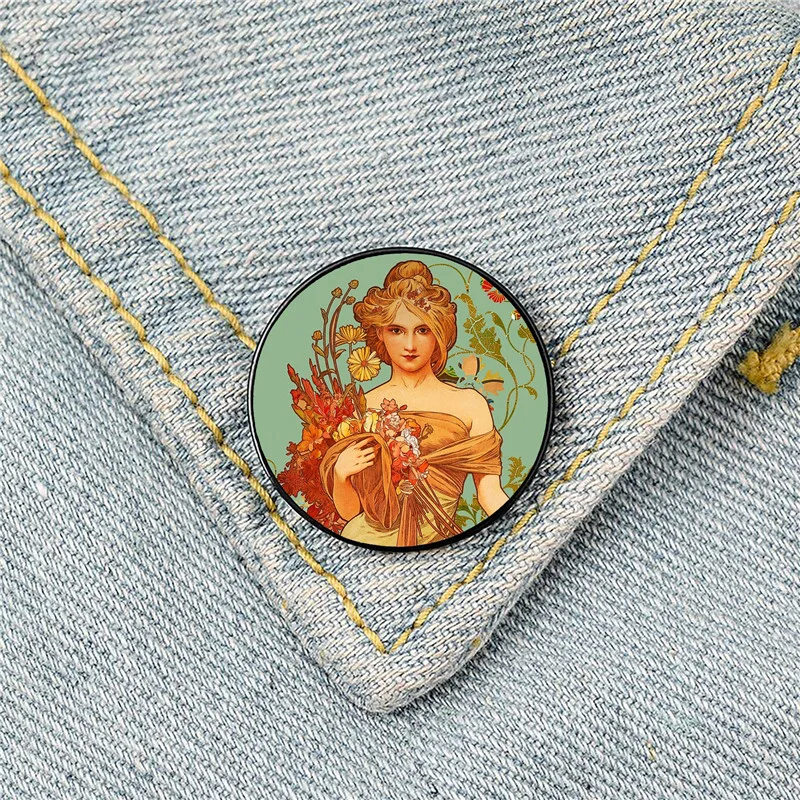 L'Eté Alphonse Mucha Printed Pin Custom Funny Brooches Shirt Lapel Bag Cute Badge Cartoon Jewelry Gift for Lover Girl Friends