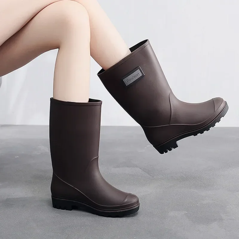 Mid-calf Rain Boots Women Fashion Rubber Shoes Autumn Slip on Ankle Rain Boots Winter Boots for Women Waterproof Work Botas Agua