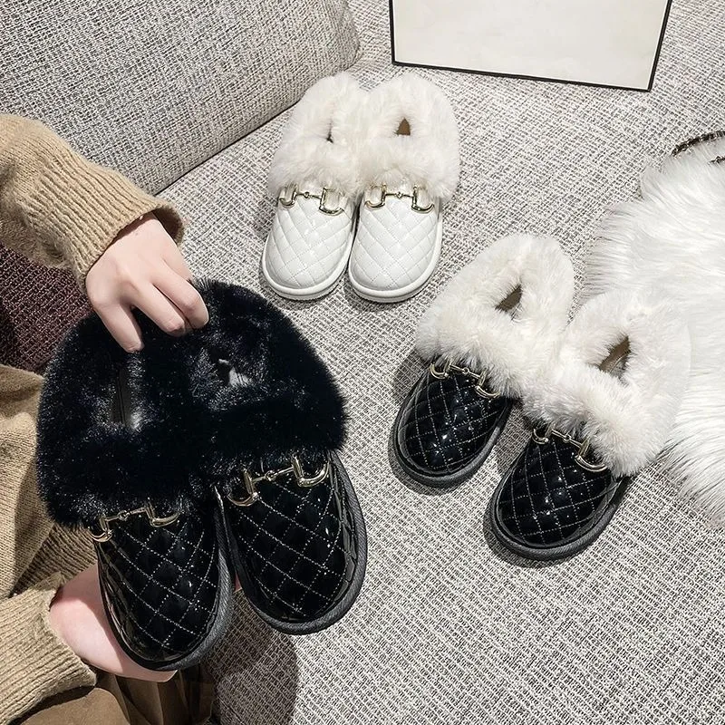 جديد المرأة أحذية الثلوج أفخم وسميكة منخفضة برميل أحذية قطنية المرأة شتاء دافئ أحذية بوت قصيرة الانزلاق على المتسكعون 2025