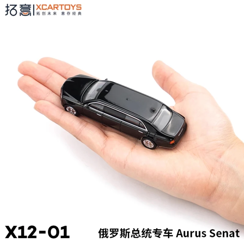 XCARTOYS Schaal 1:64 Aurus Senat-Rusland Presidentiële Staat Auto Legering Model Ornament Speelgoed Cadeau