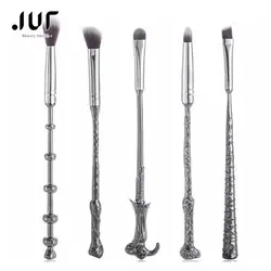 5pcs Pro Makeup Brushes Set Magic Wand Foundation Blush Eye Shadow Lip Brush Beauty Cosmetics Brush Face Makeup Tool