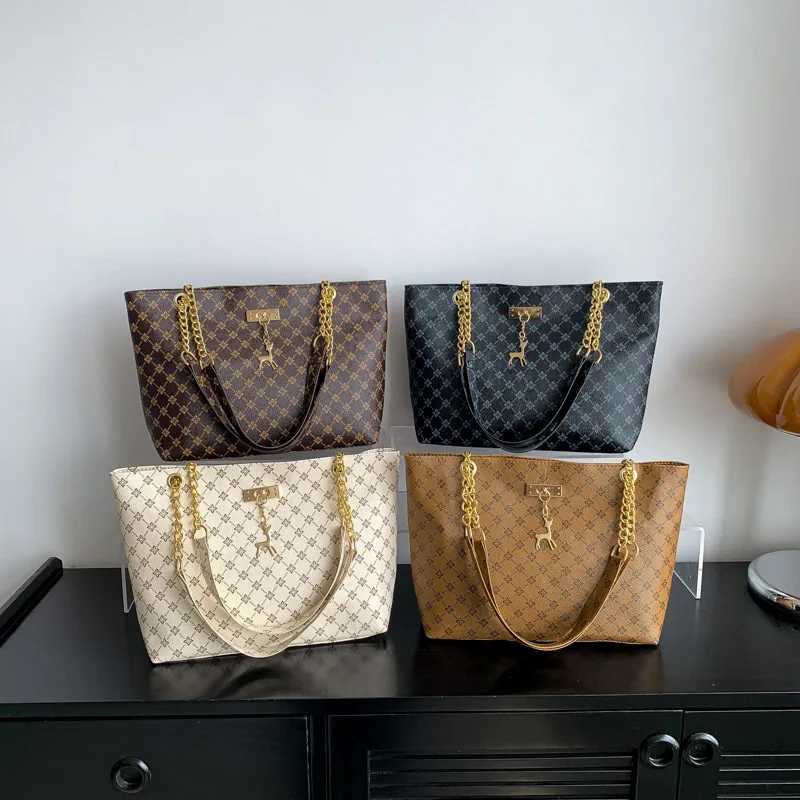 Neue Presbyopia-Handtasche mit Textur, weichem Leder, großem Fassungsvermögen, Tragetasche für Damen mit hängenden Accessoires, Schultertasche – Detail 19