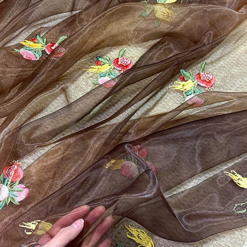 ザクロ刺繍グラデーションヘビー刺繍シフォン生地馬面プリーツスカートチャイナドレス漢服diy竹デザイン