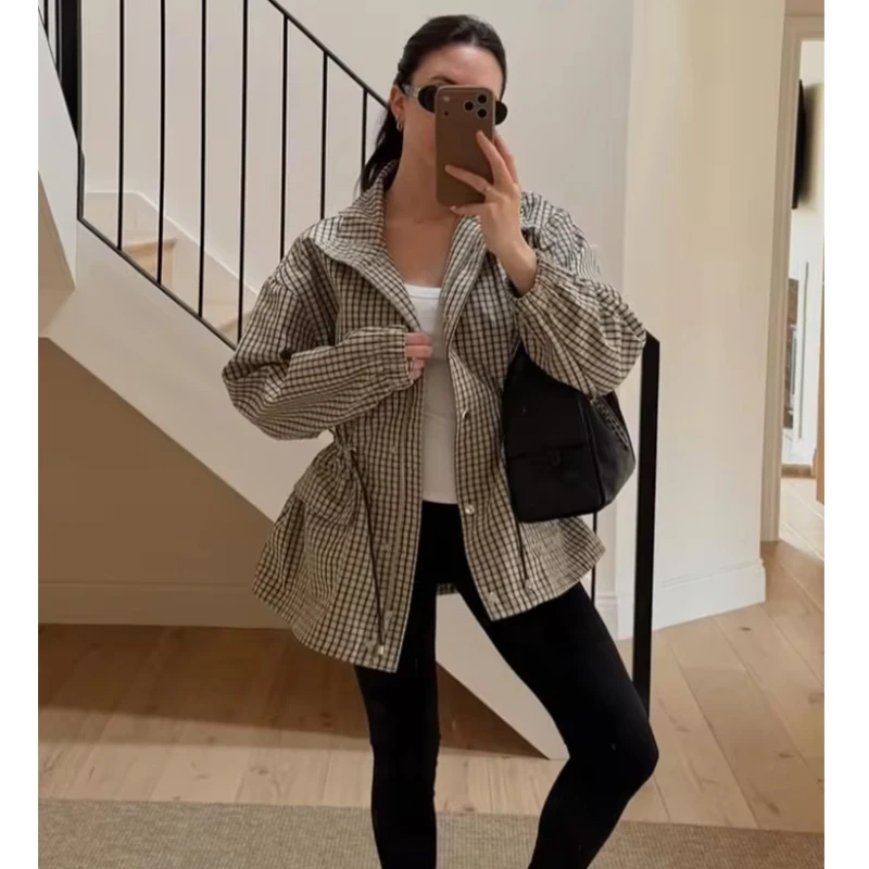 Autumn Jackets Women's 2026 New Fashion Loose Elegant Youth Plaid Coats Autumn Women's Chic Street Warm Long-sleeved Jackets