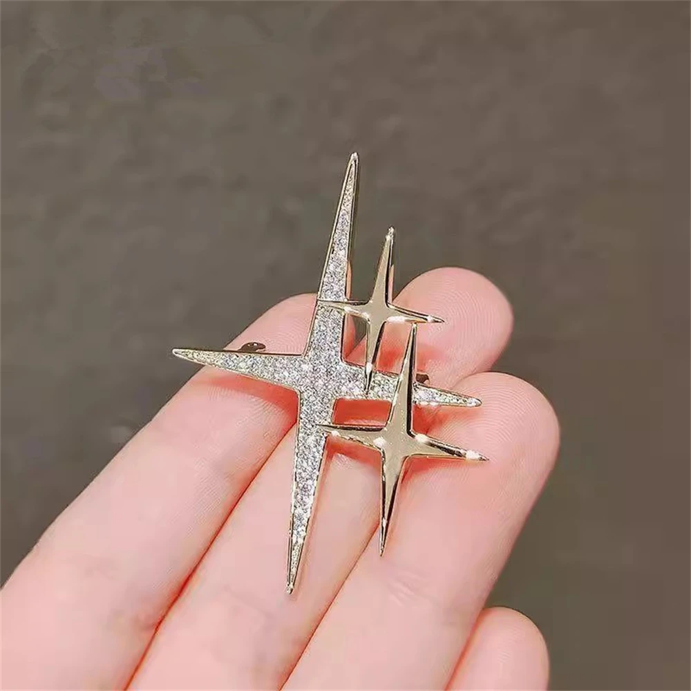 Exquisite Rhinestone Cross Star Shape Brooch Shiny Metal Lapel Pins for Women Men Fashion Suit Badge Jewelry Accessories Gift