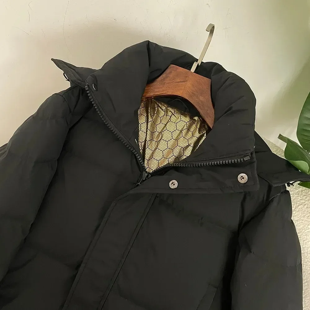 Piumino in oro nero Autunno Inverno Piumino classico da donna lungo sopra il ginocchio Piumino d'anatra bianco Cappotto casual caldo addensato
