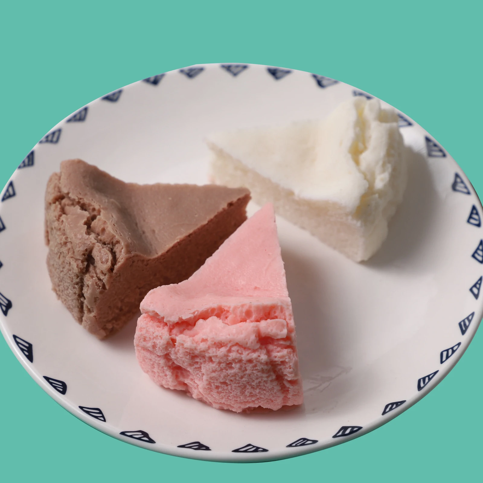 1 piece, simulation triangle cake aromatherapy candle mold, baked dessert handmade internet red bread silicone mold
